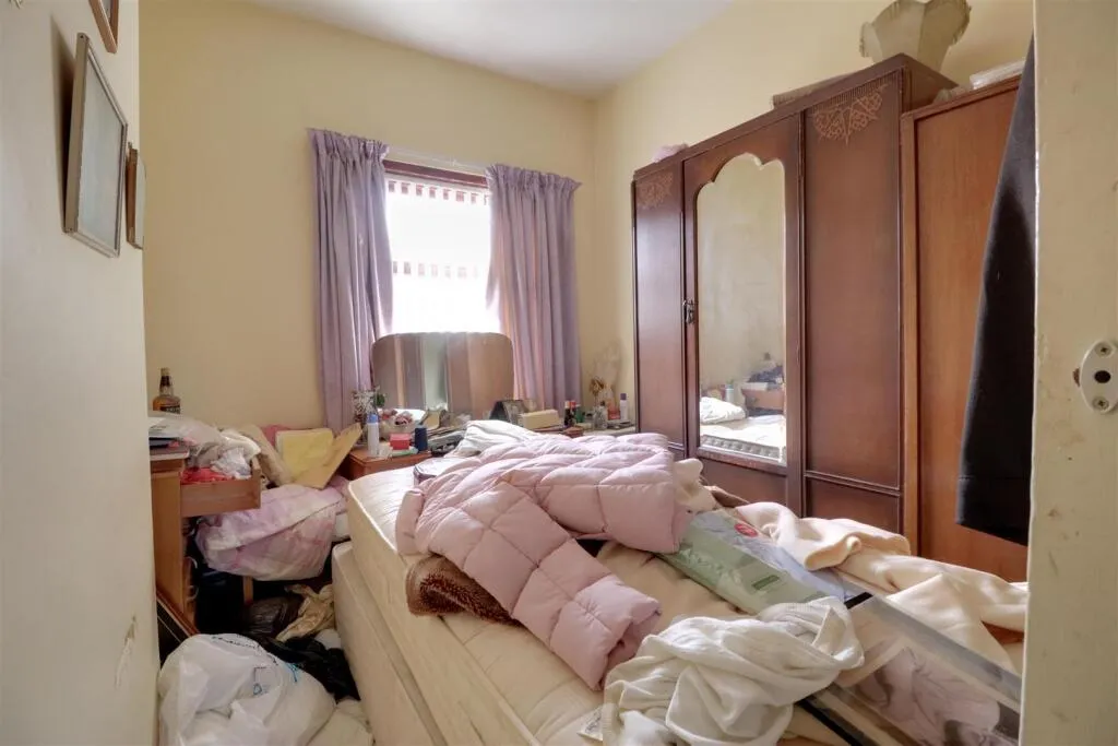 3 bed Terraced