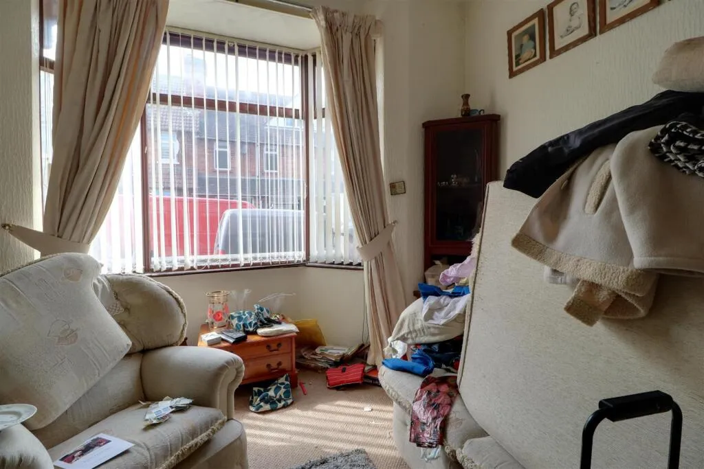 3 bed Terraced