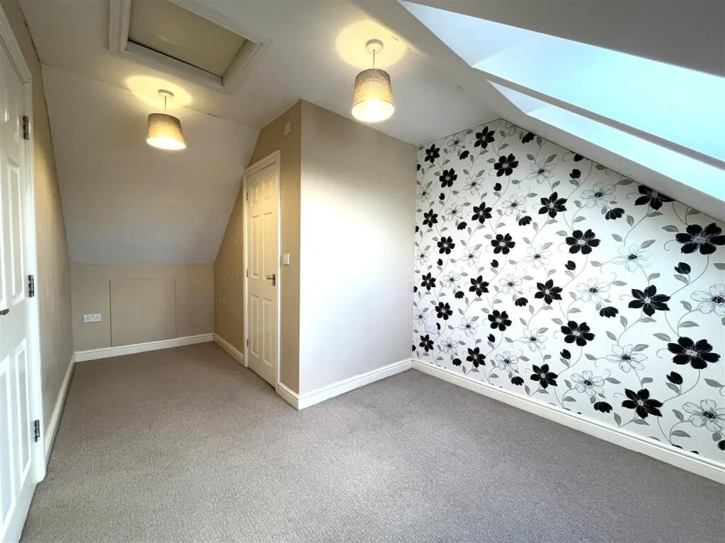 3 bed Detached
