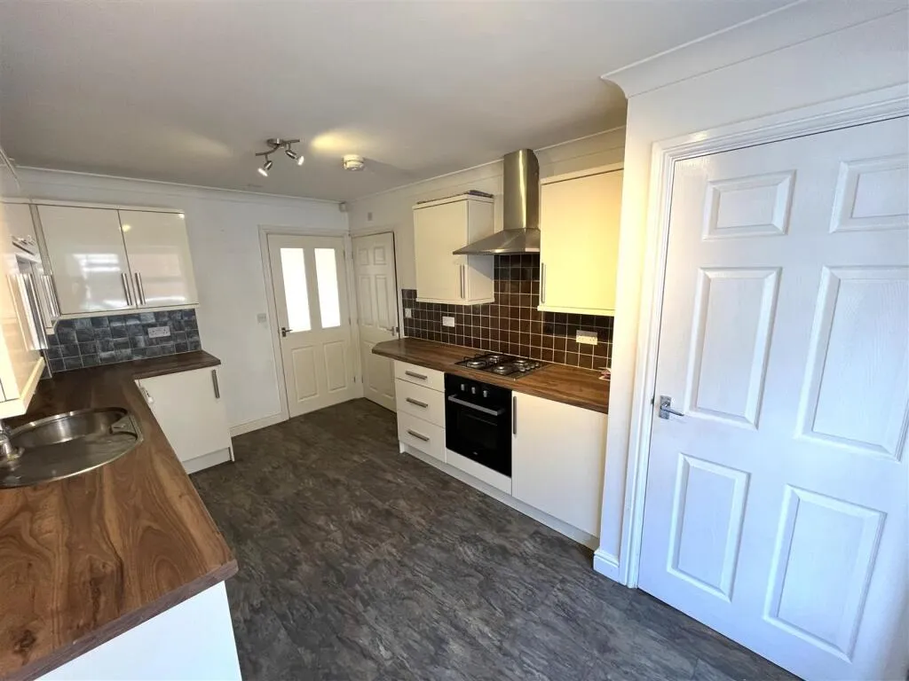 3 bed Detached