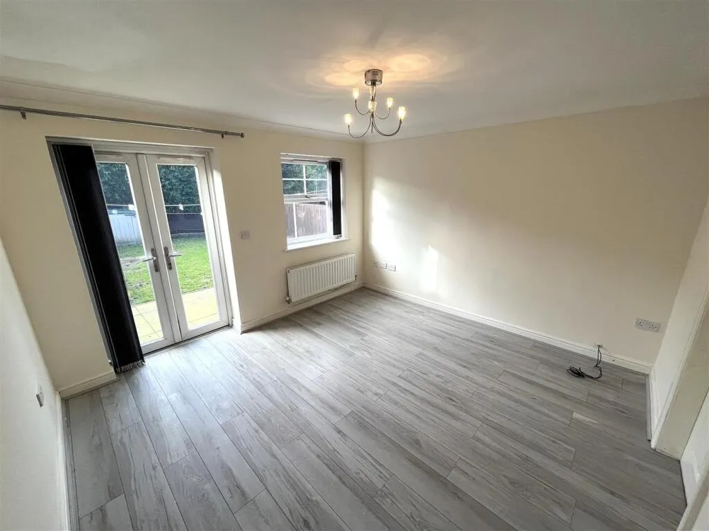 3 bed Detached