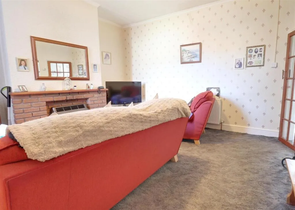 3 bed Terraced
