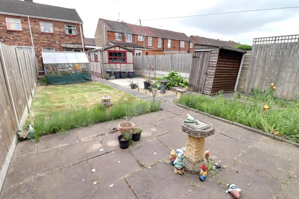 3 bed Semi-Detached