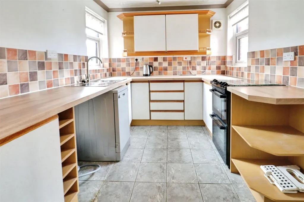 2 bed Bungalow