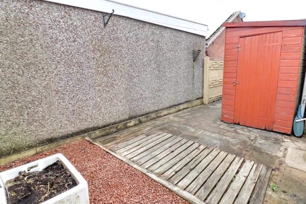 2 bed Bungalow