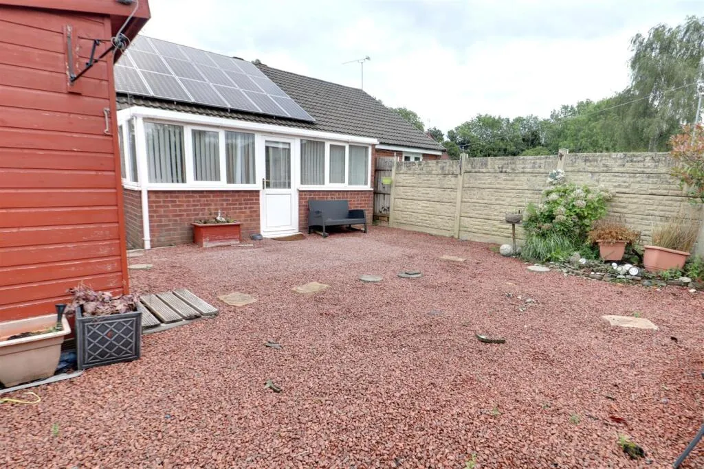 2 bed Bungalow