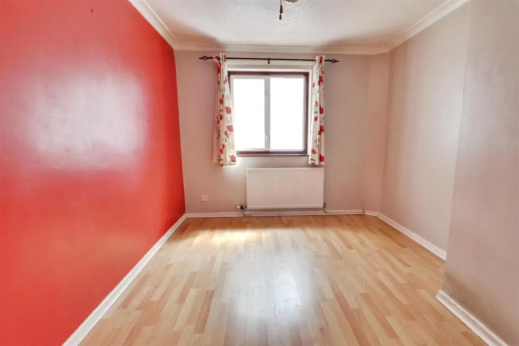 2 bed Bungalow