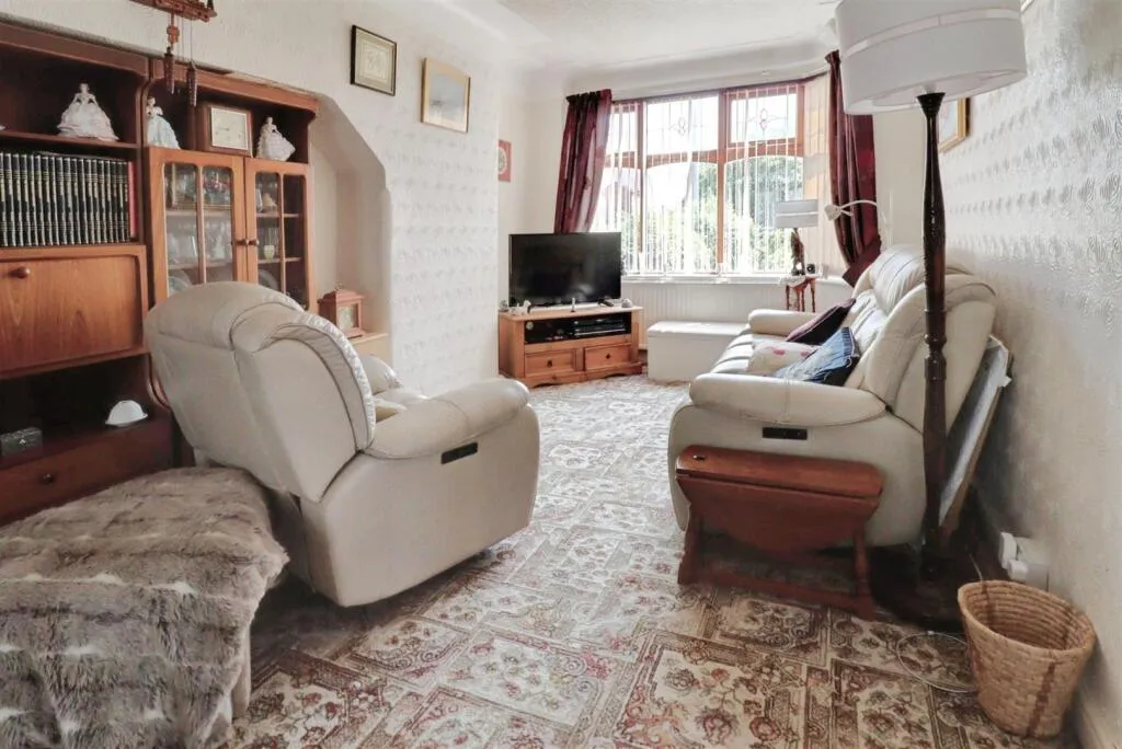 3 bed Semi-Detached