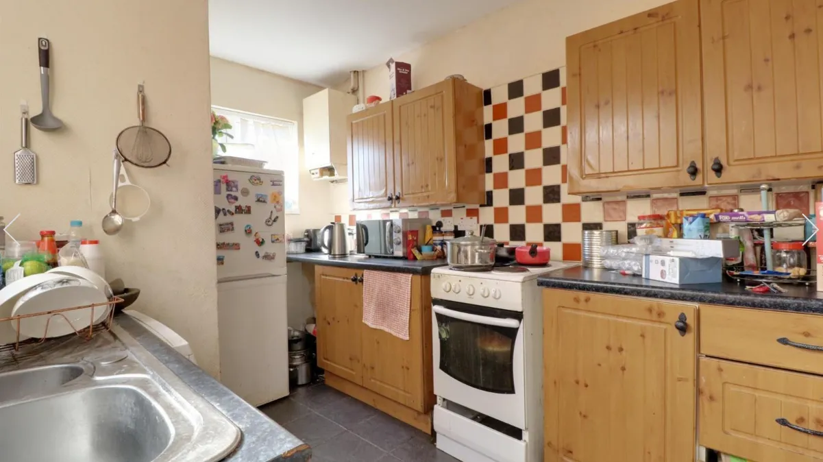 3 bed Terraced