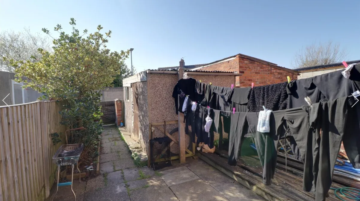3 bed Terraced