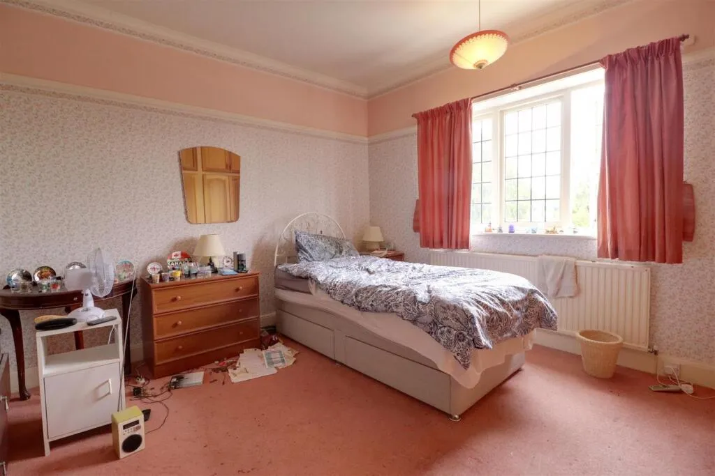3 bed Detached