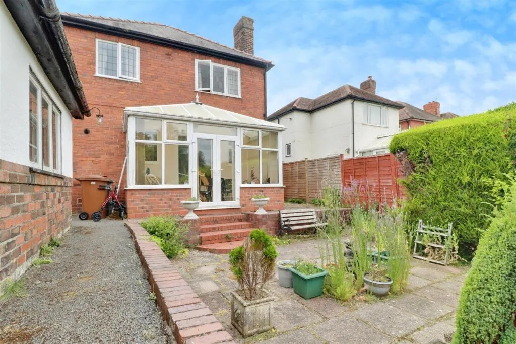 3 bed Detached
