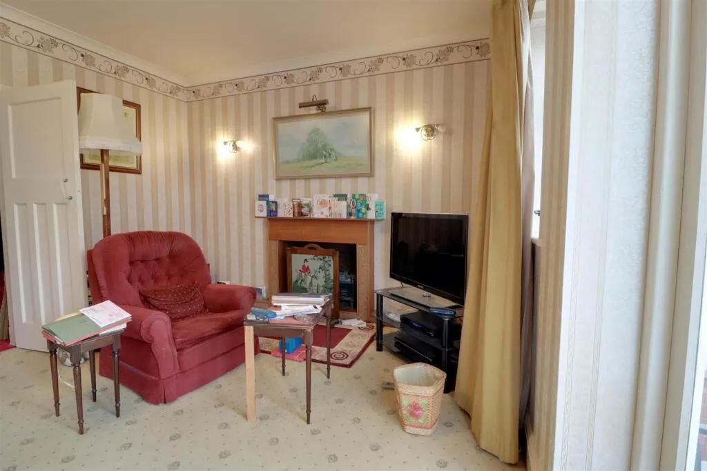 3 bed Detached
