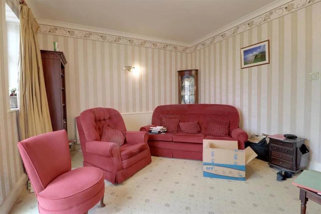 3 bed Detached