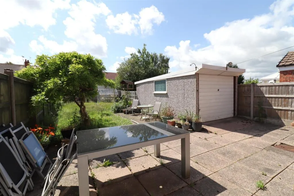 3 bed Semi-Detached