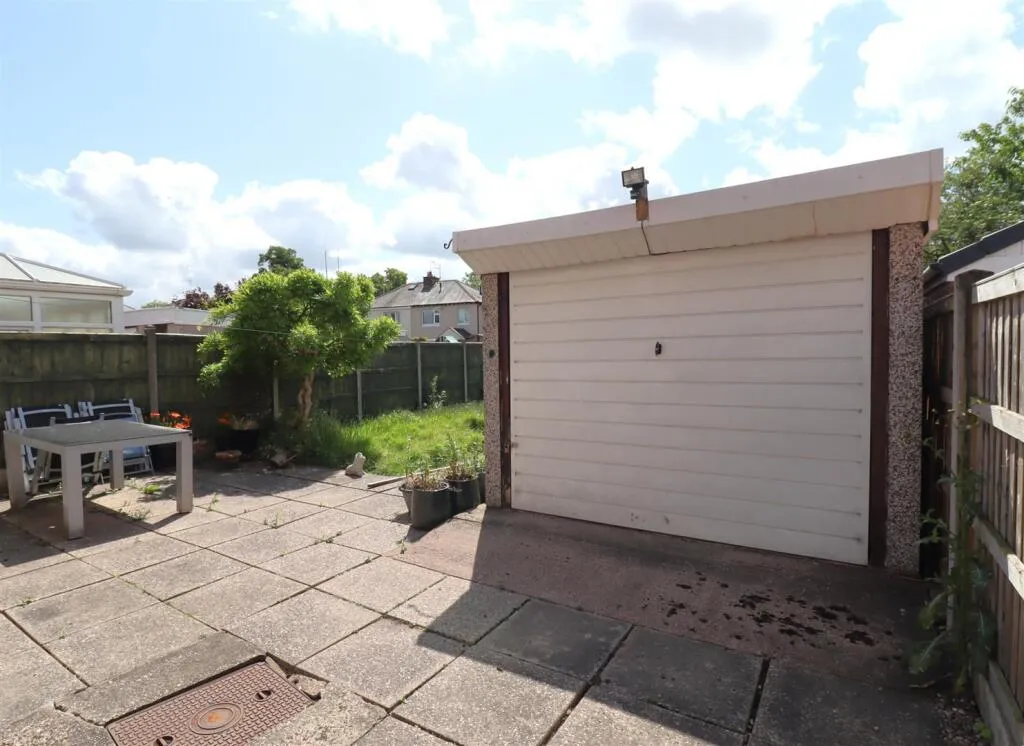 3 bed Semi-Detached