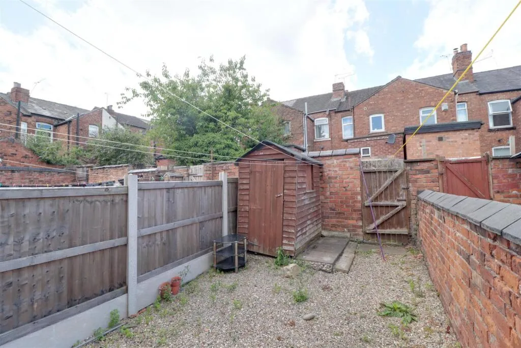 2 bed Terraced