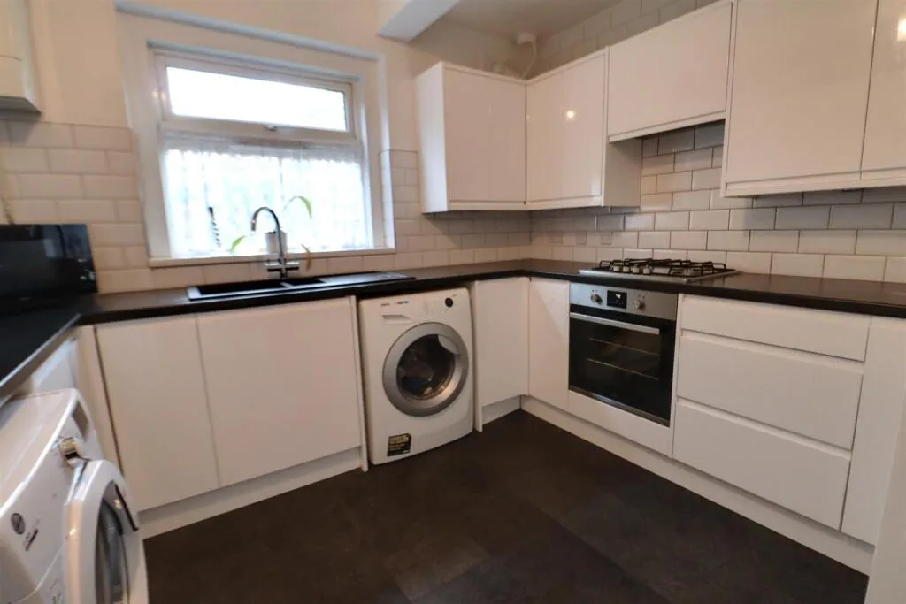 3 bed Mews