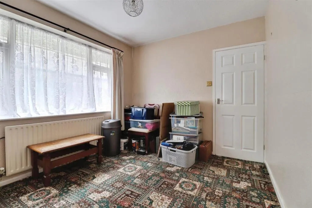 2 bed Semi-Detached Bungalow