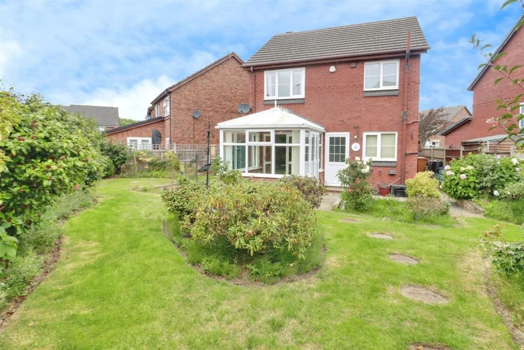 3 bed Detached