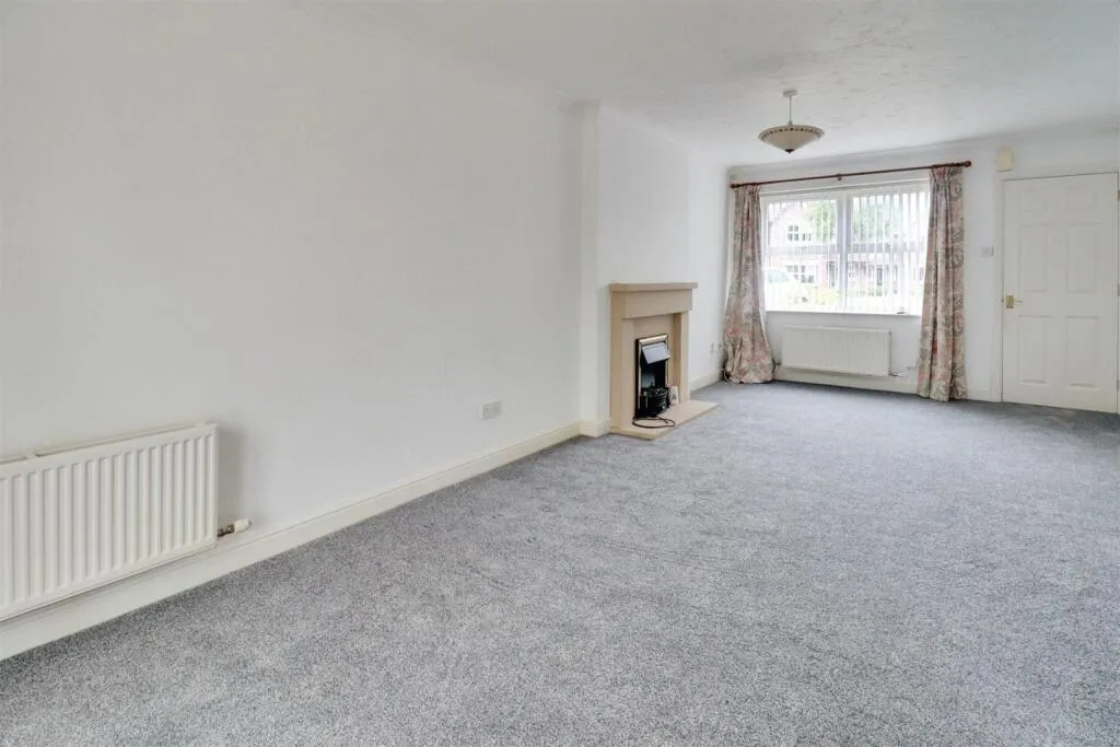 3 bed Detached