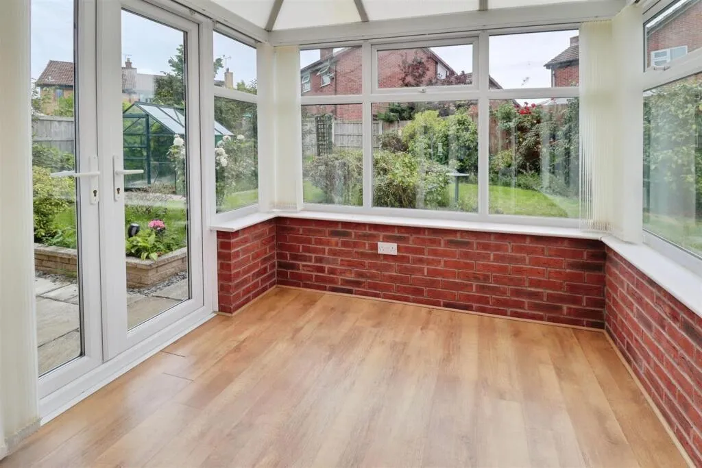 3 bed Detached