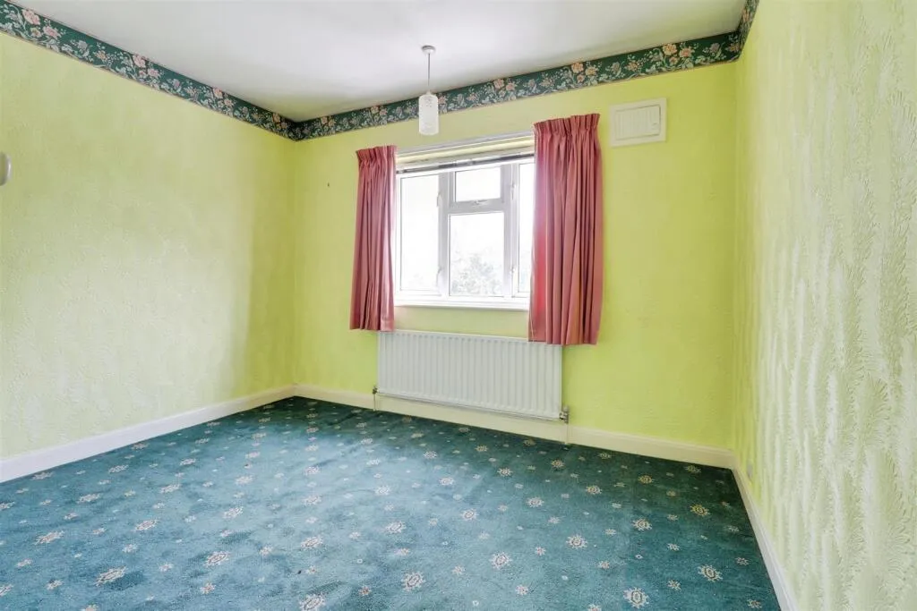 3 bed Semi-Detached
