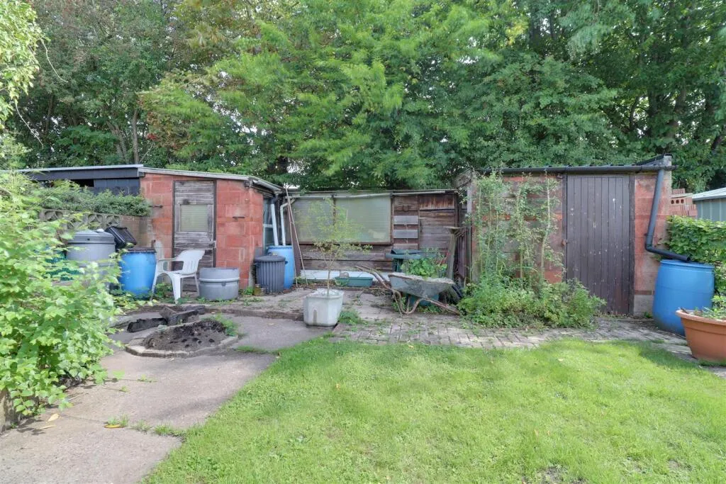 3 bed Semi-Detached