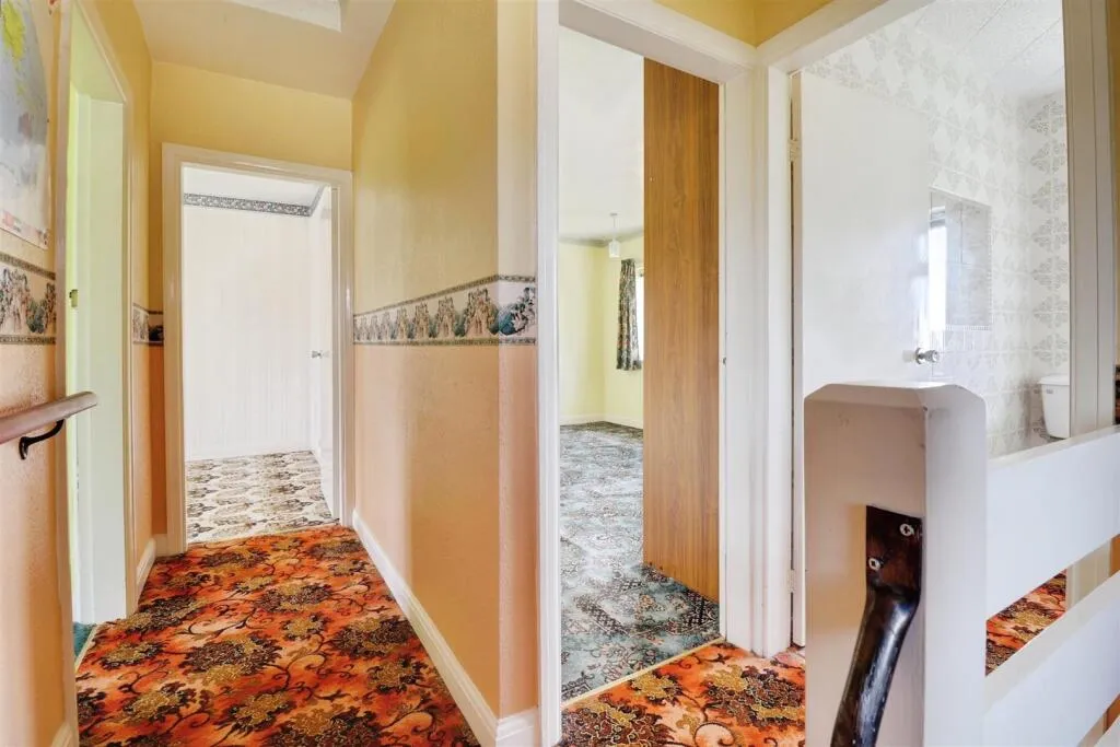 3 bed Semi-Detached