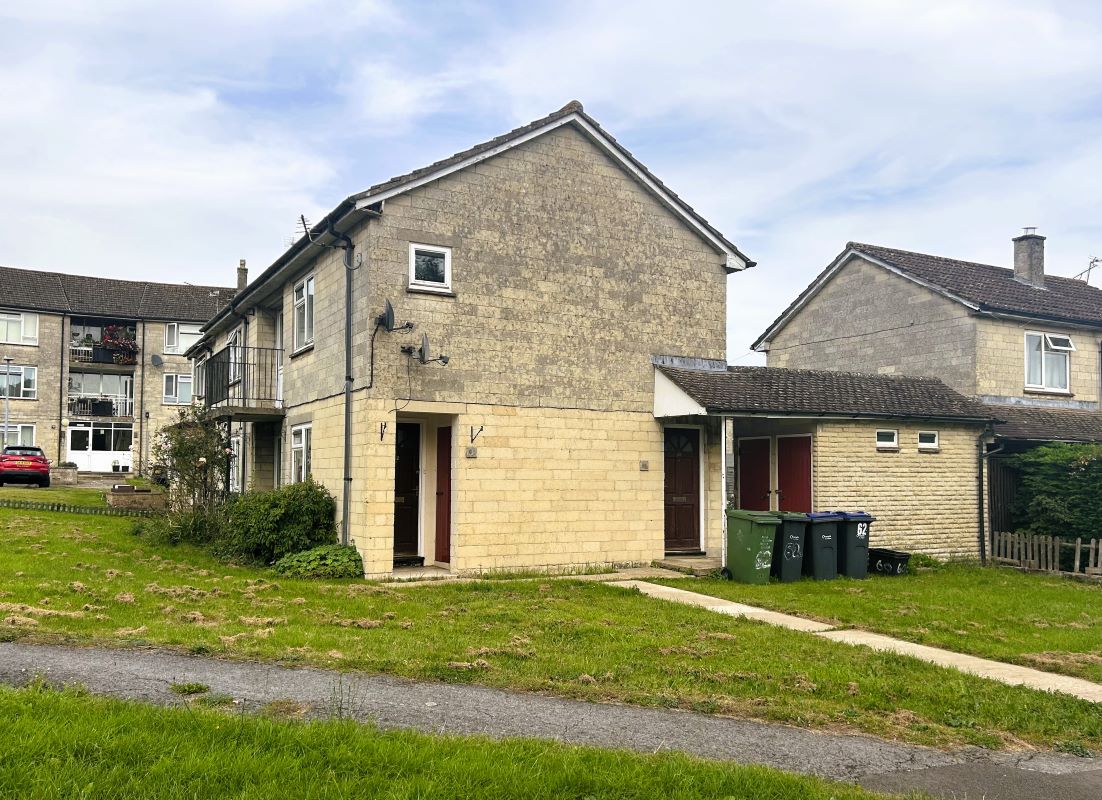 2 bedroom property for sale