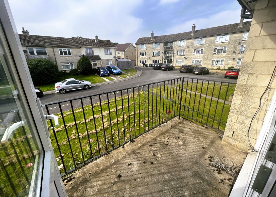 2 bedroom property for sale