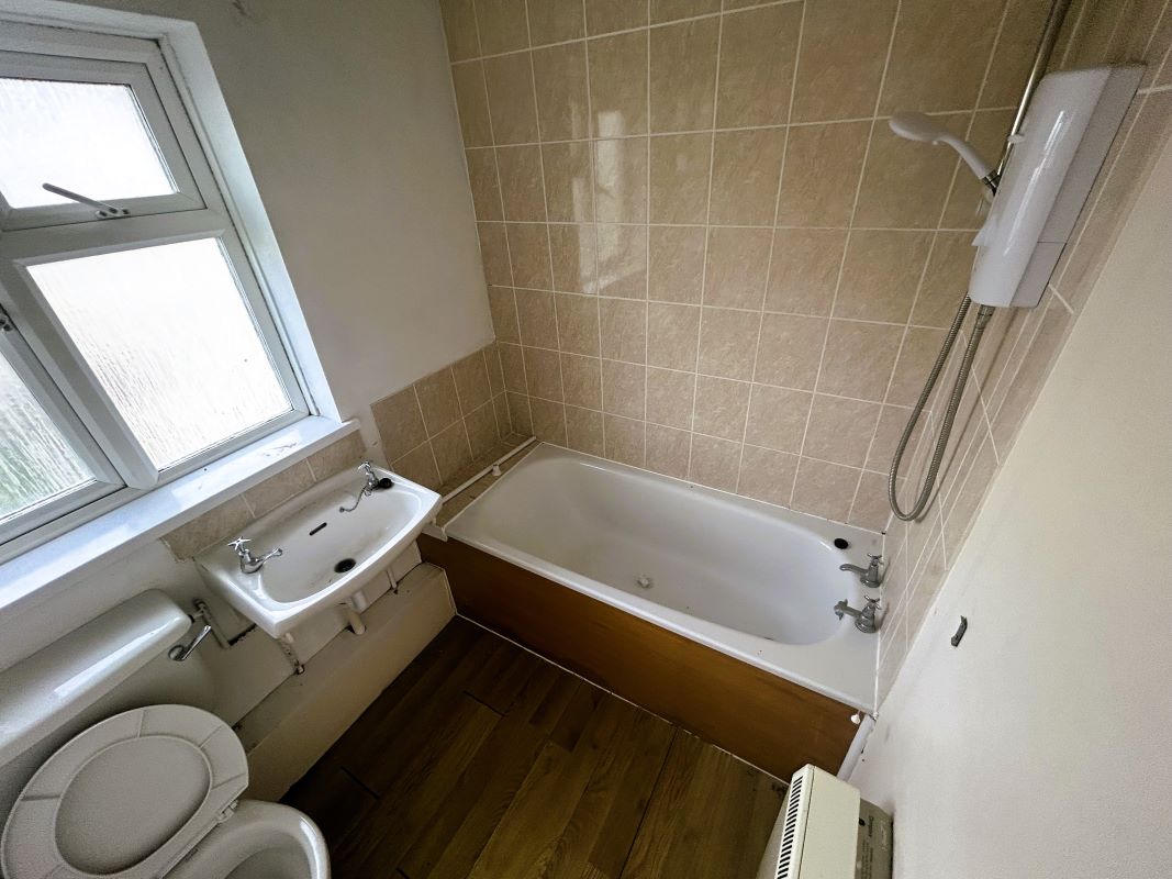 2 bedroom property for sale