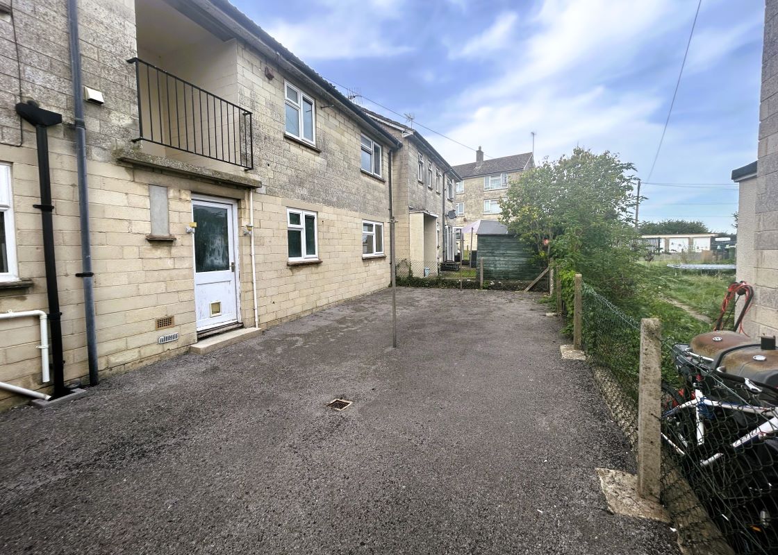 2 bedroom property for sale