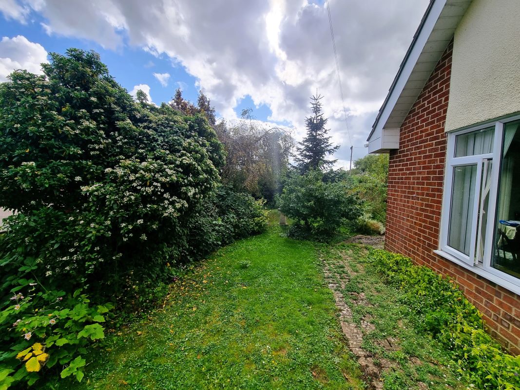 4 bedroom property for sale