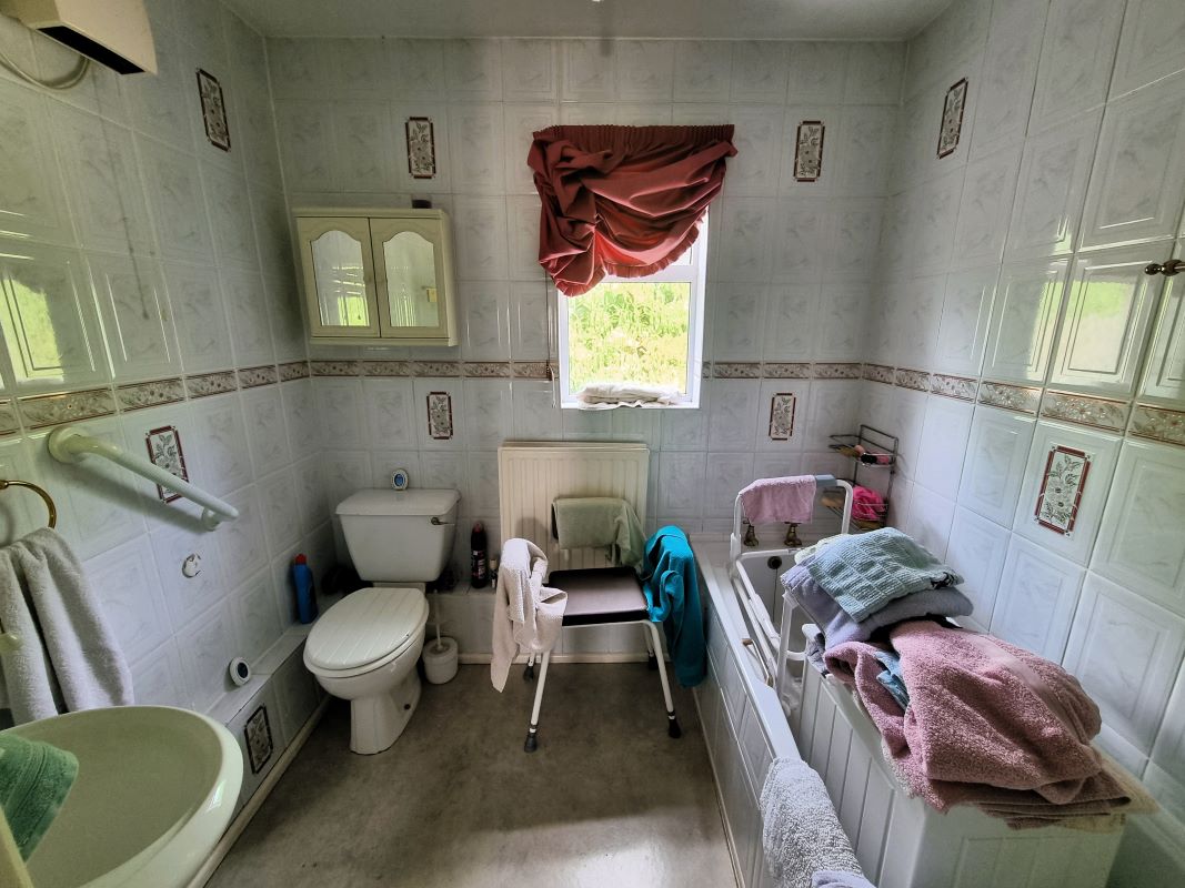 4 bedroom property for sale