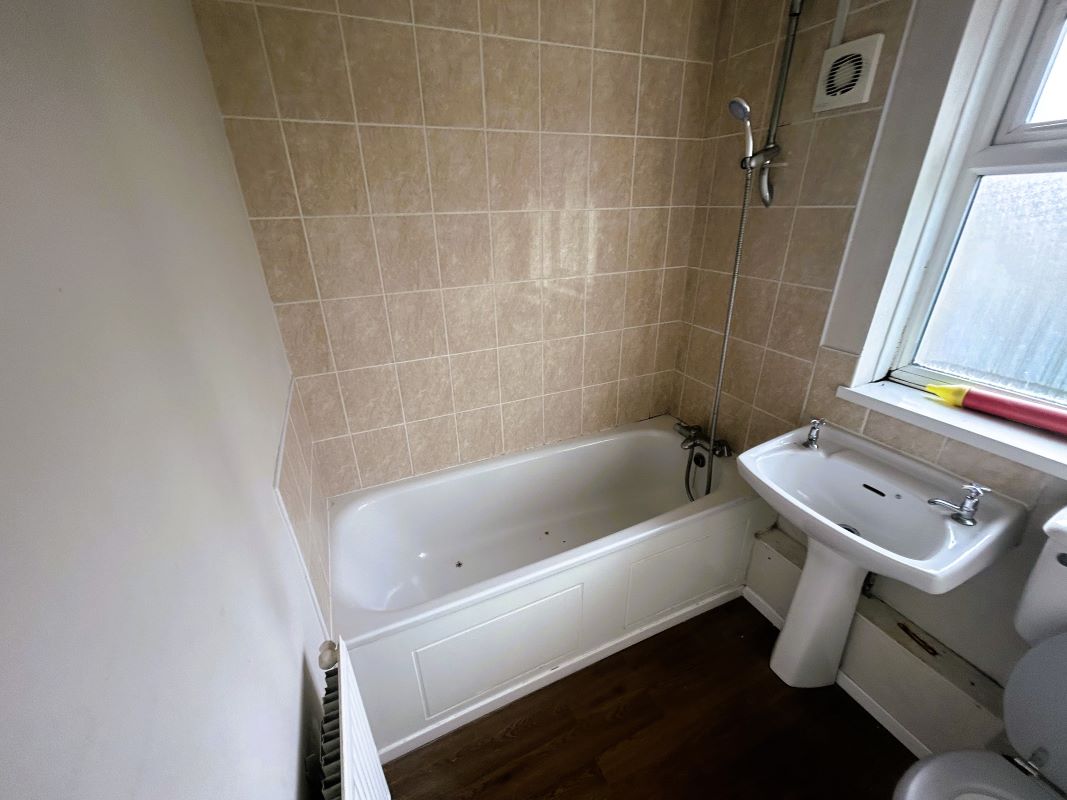 2 bedroom property for sale