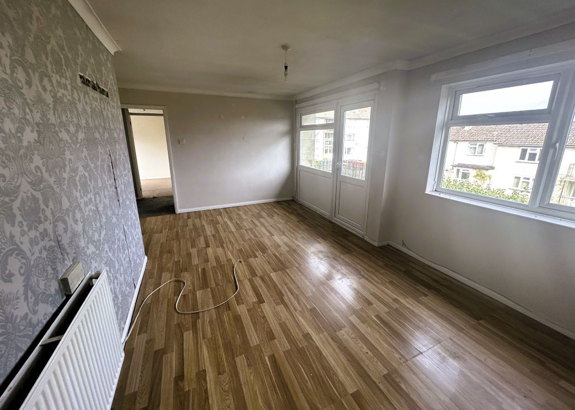 2 bedroom property for sale