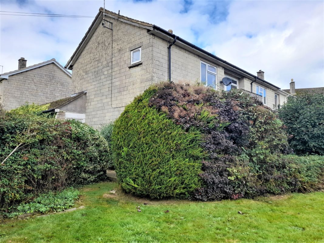 2 bedroom property for sale