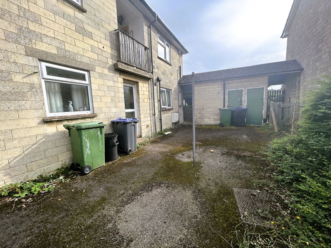 2 bedroom property for sale