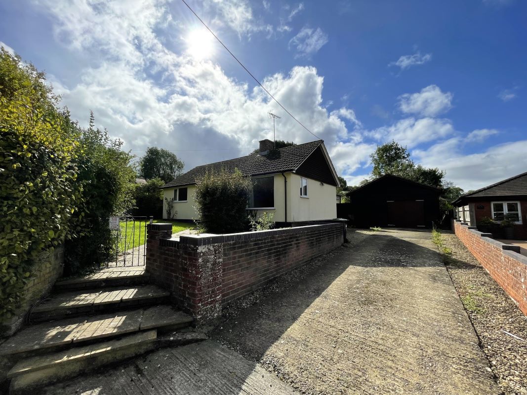 2 bedroom property for sale