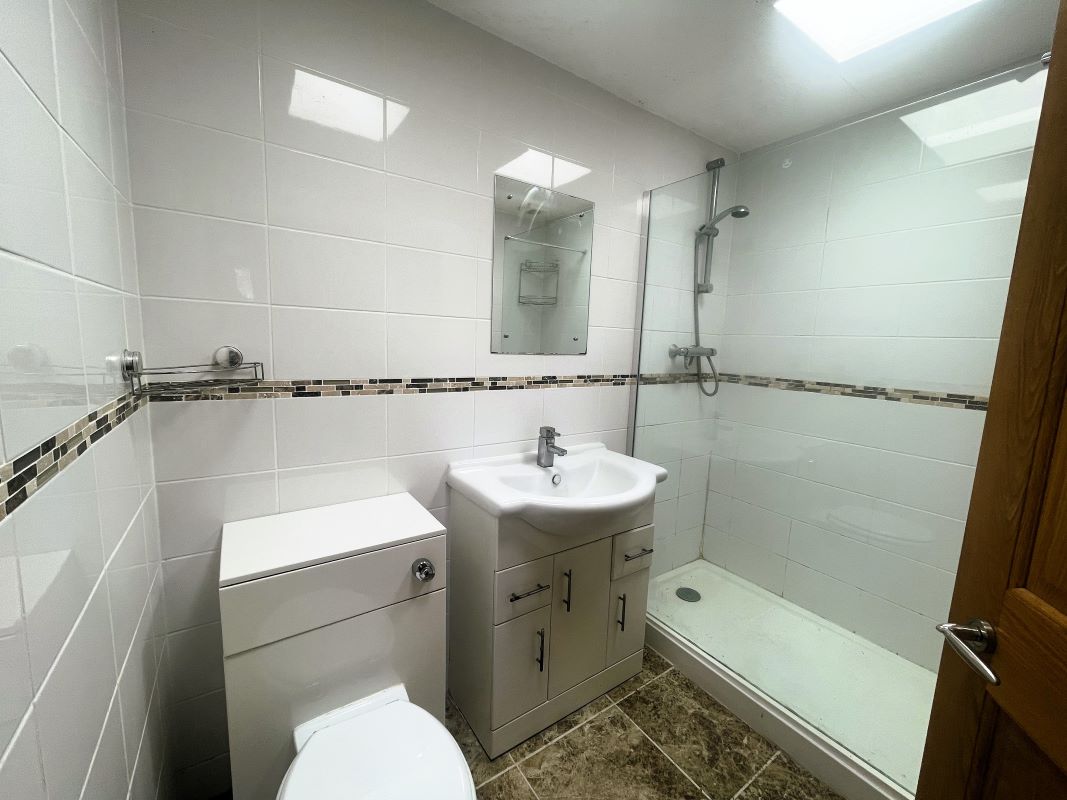 2 bedroom property for sale