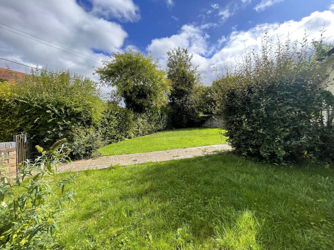 2 bedroom property for sale