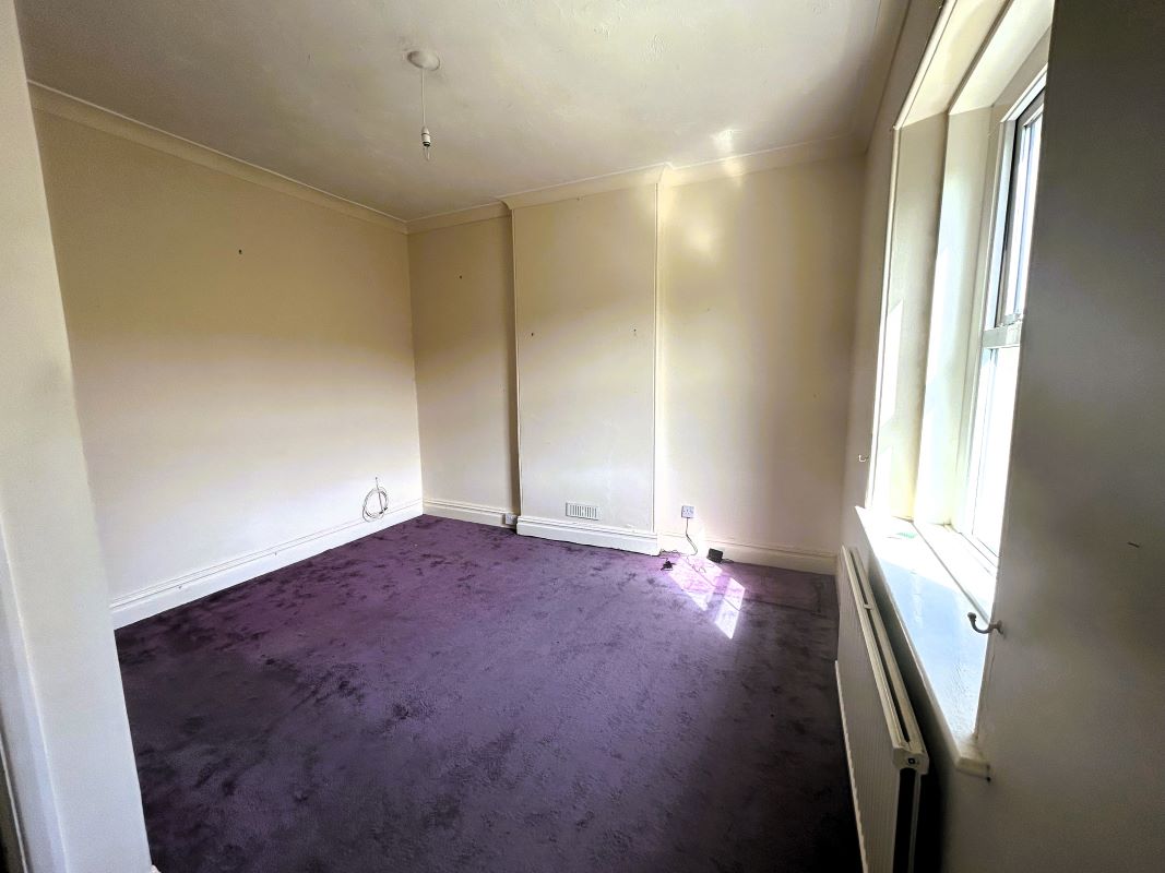 4 bedroom property for sale