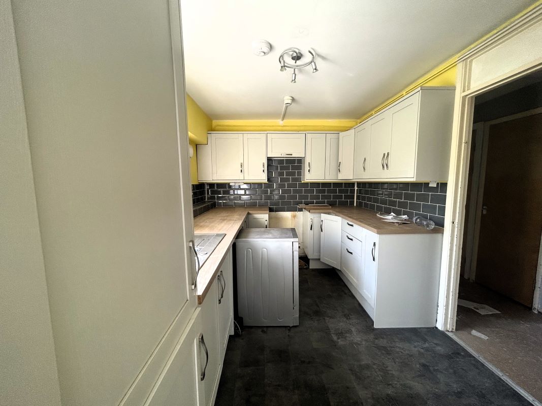 2 bedroom property for sale