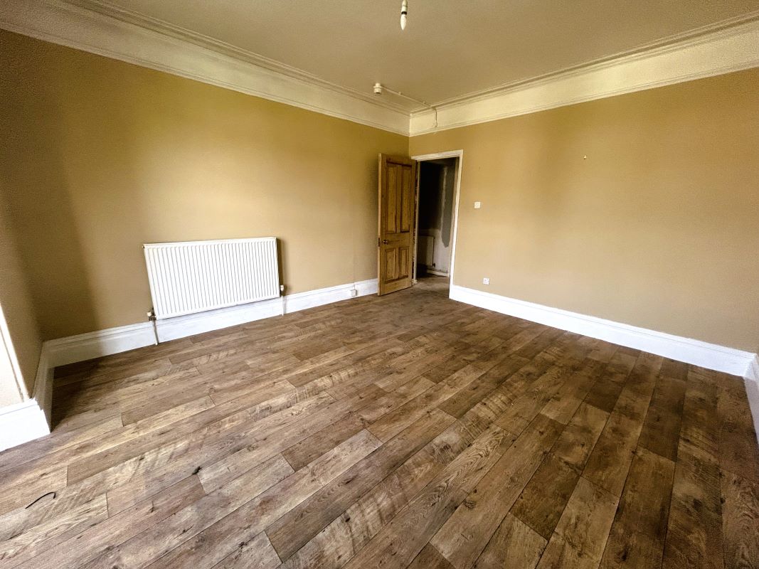 2 bedroom property for sale