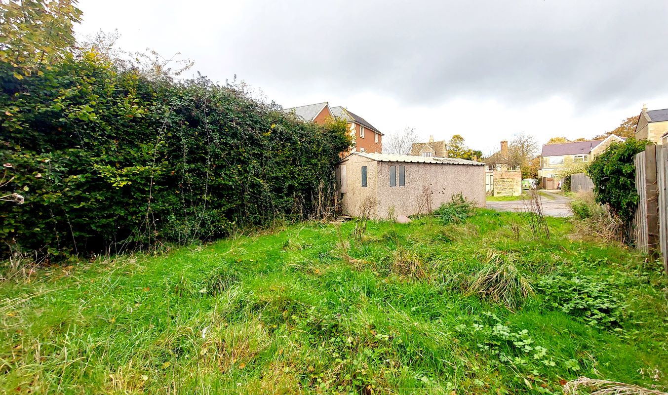 2 bedroom property for sale