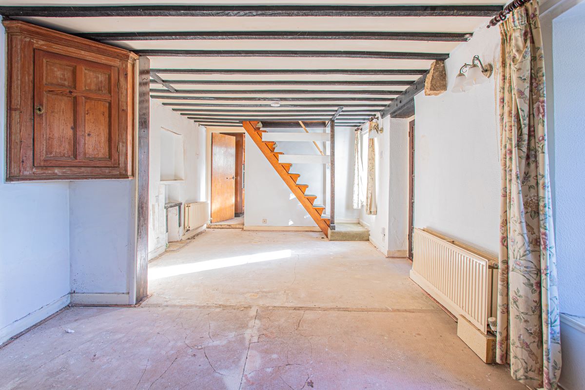 2 bedroom property for sale