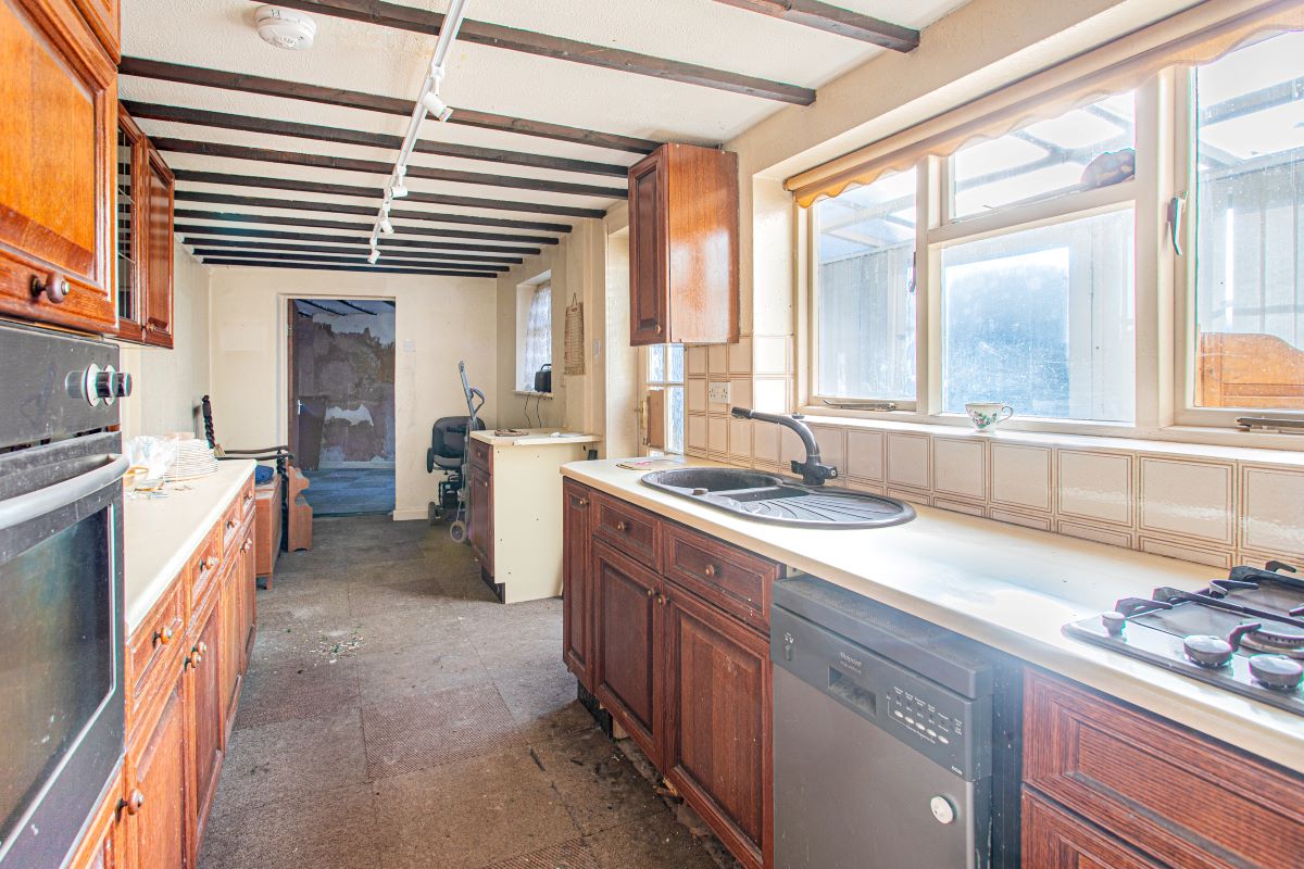 2 bedroom property for sale