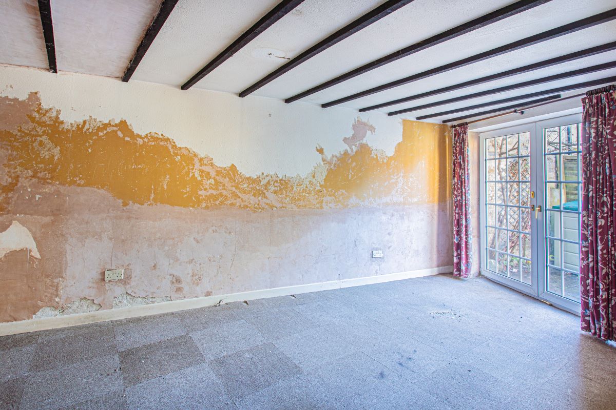 2 bedroom property for sale