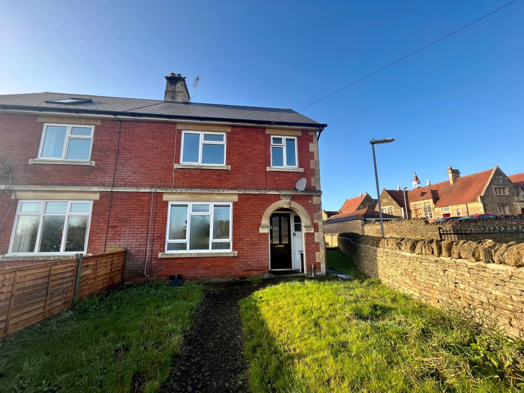 3 bedroom property for sale